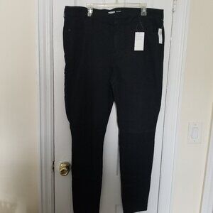 Old Navy Super Skinny Jeans Women’s Black 18 Tall NWT